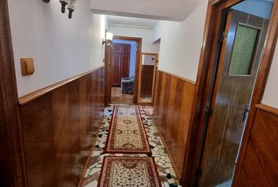 Apartament cu 3 camere decomandat, mobilat în Casa de Cultură - 13