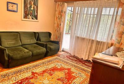 3 camere BRAZDA,etaj 3 ,2 balcoane. - 2