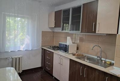 Apartament cu 2 camere decomandat în Central - 3