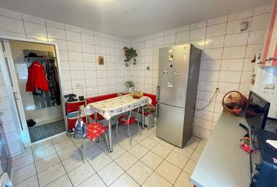 Apartament 2 camere- Etaj intermediar-Zona Tatarasi-Oancea - 5