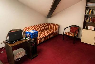 Apartament cu 3 camere decomandat în Sânpetru - 2