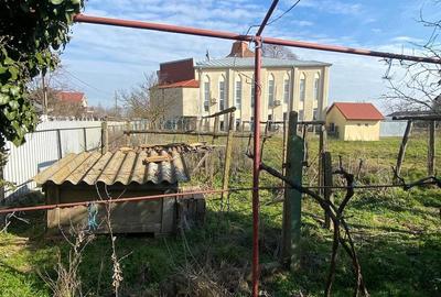 Casă cu Teren 3300 Mp în Central - 6