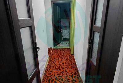 Apartament cu 5 camere semidecomandat în Calea Călărașilor - 14