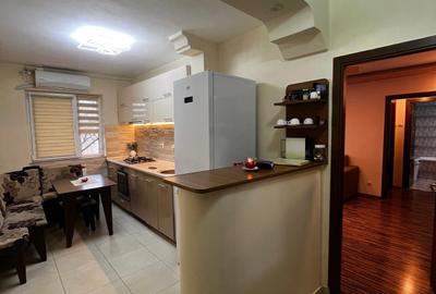 Apartament cu 2 camere semidecomandat, mobilat în Apărătorii Patriei - 9