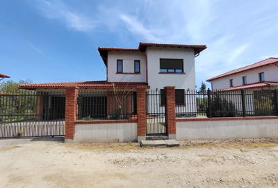 Casă individuală cu 5 camere cu Garaj în Afumați - 1
