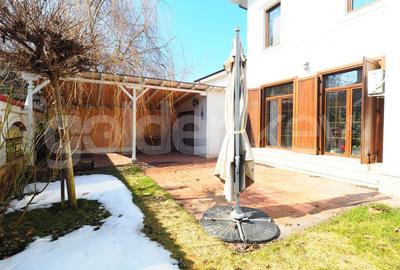 Casă individuală cu 6 camere cu Canalizare în Iancu Nicolae - 8