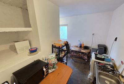 Casă cu 5 camere cu Teren 193 Mp în Ultracentral - 9