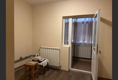 Apartament 3 camere, decomandat - Str. 22 Decembrie 1989 - 4