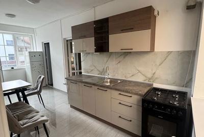 Casă cu 4 camere în Traian - 5