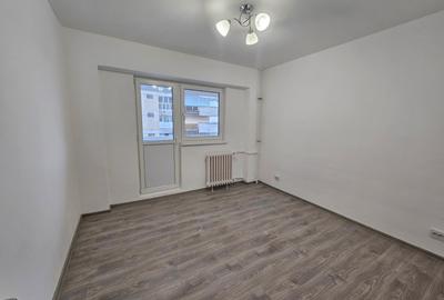 Apartament cu 4 camere decomandat în Rahova - 11