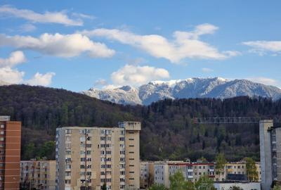 Apartament decomandat în Noua - 2