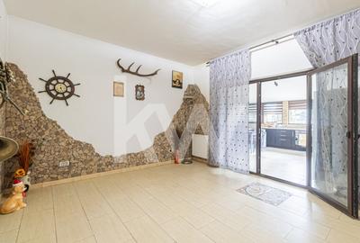 Apartament spatios, curte proprie, parcare inclusa, disponibil imediat - 5