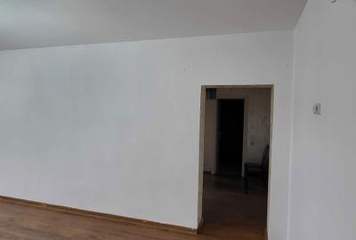 Apartament cu 2 camere decomandat în Central - 1