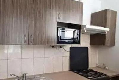 320 Euro! Garsoniera Tatarasi, renovata, la 2 Baieti 320 Euro! Garsoniera Tatarasi, renovata, la 2 Baieti - 5