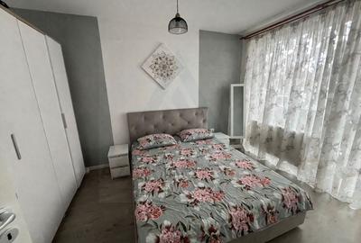 Casă individuală cu 4 camere cu Canalizare în Exterior Sud - 1