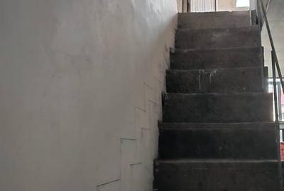 Spațiu comercial, de 150 mp, în Central - 1