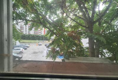 Garsoniera de vânzare-zona Decebal,  Splaiul Crișanei - 8