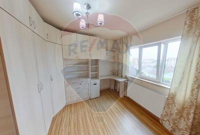 Apartament cu 2 camere de vanzare in zona Vest - 3