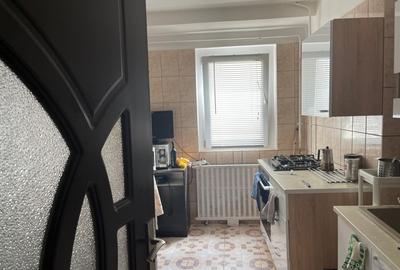 SE VINDE APARTAMENT RENOVAT 3 CAMERE DECOMANDAT IN Liberty-Sebastian - 5