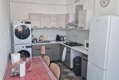 Spațiu comercial, de 150 mp, în Central