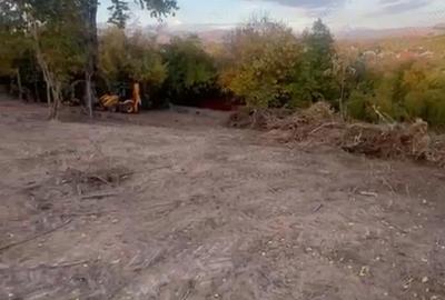 Teren de 4344 mp, în Central