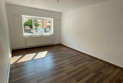 Apartament cu 2 camere decomandat în Exterior Vest - 8