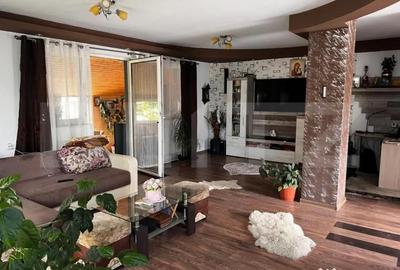 Casă cu 4 camere cu Teren 500 Mp în Central - 14