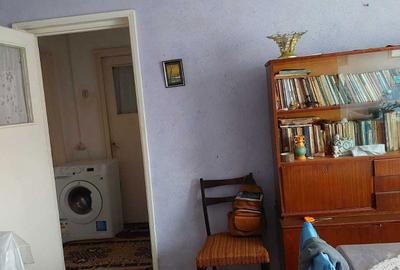 Apartament cu 3 camere decomandat în Micro 40 - 1