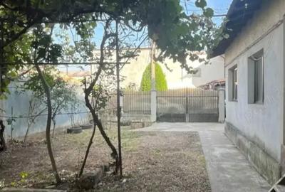 Casă cu 5 camere cu Teren 900 Mp în Andrei Mureșanu - 8
