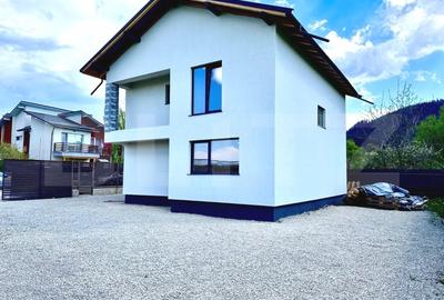 Casă individuală cu 5 camere cu Teren 450 Mp în Electroprecizia - 2