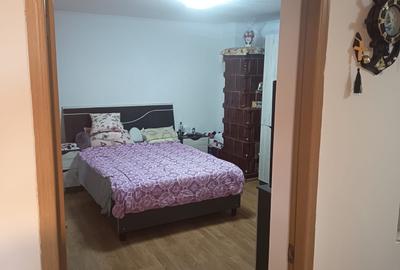 Casă cu 4 camere în Central - 1