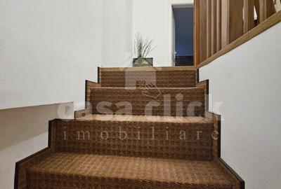 Casă individuală cu 6 camere cu Canalizare în Central - 11