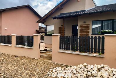 Casă individuală cu 4 camere cu Canalizare în Livezeni - 21