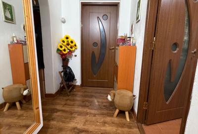 Apartament cu 3 camere în Central - 1