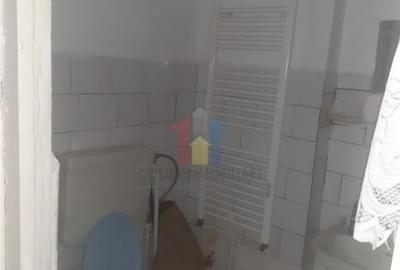 Apartament cu 2 camere semidecomandat în Obor