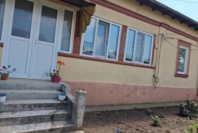 Casă cu 3 camere în Coșoveni - 2