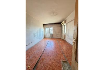 Apartament cu 3 camere decomandat în Crângași - 7