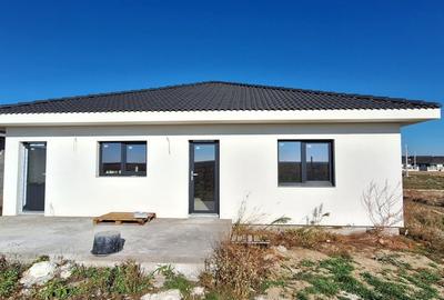 Casa individuala de vanzare, semifinisata, Santandrei - 3