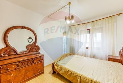 Apartament cu 3 camere de inchiriat TIP SAMATHA - zona Polivalenta Apartament cu 3 camere de inchiriat TIP SAMATHA - zona Polivalenta - 2