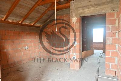 Casa la rosu de vanzare | Iordacheanu - Valea Cucului | Comision 0% - 7