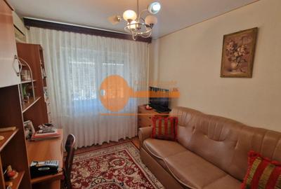 Apartament cu 4 camere semidecomandat, mobilat în Crângași - 4