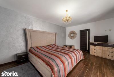 Casă cu 6 camere cu Teren 4345 Mp în Bascov - 2