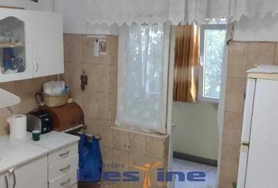 CUG- Apartament cu 3 camere decomandat, etaj 3/4 - 1