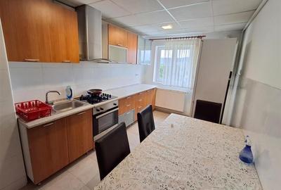 Apartament 2 camere decomandat balcon zona Vasile Aaron - 3