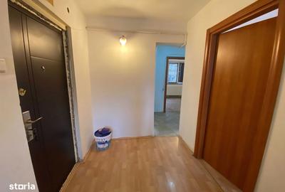 Apartament cu 2 camere decomandat în Calea Severinului
