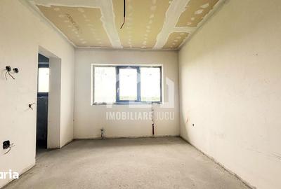 Casă cu 3 camere cu Teren 500 Mp în Jucu - 11