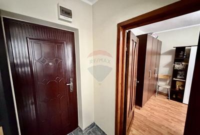 Garsonieră decomandată, mobilată în Gară - 9