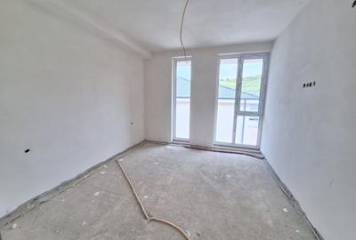 Duplex nou, 115 mp, 2 balcoane, terasa,Dezmir, zona str. Criseni/Bonas - 9