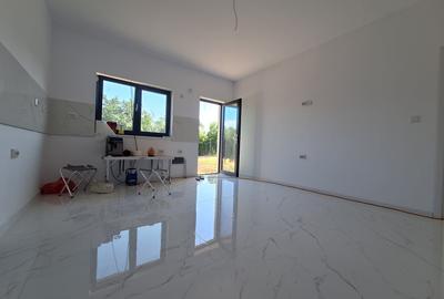 Duplex cu 4 camere cu Teren 417 Mp în Giarmata - 2