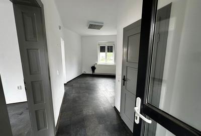Spațiu comercial, de 75 mp, în Central - 2